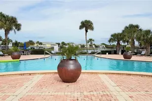 169 Pompano Dr SE, Saint Petersburg, FL 33705 - Photo 37