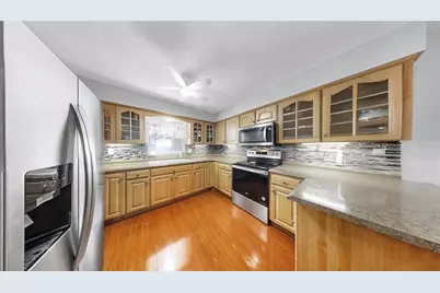 38919 3rd Avenue, Zephyrhills, FL 33542 - Photo 9