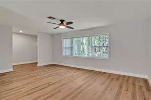 7801 17th Way N, Saint Petersburg, FL 33702 - Photo 13