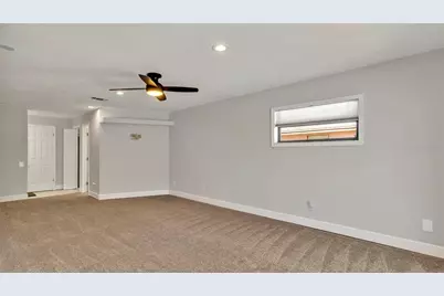 7801 17th Way N, Saint Petersburg, FL 33702 - Photo 19