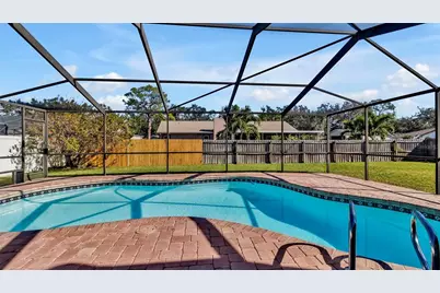7801 17th Way N, Saint Petersburg, FL 33702 - Photo 27