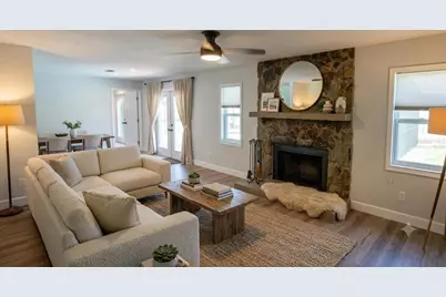 7801 17th Way N, Saint Petersburg, FL 33702 - Photo 5