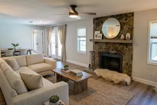 7801 17th Way N, Saint Petersburg, FL 33702 - Photo 5