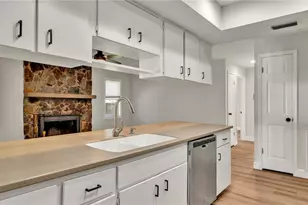7801 17th Way N, Saint Petersburg, FL 33702 - Photo 13