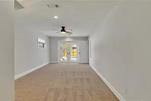 7801 17th Way N, Saint Petersburg, FL 33702 - Photo 21