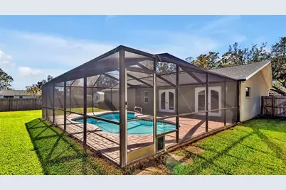 7801 17th Way N, Saint Petersburg, FL 33702 - Photo 5