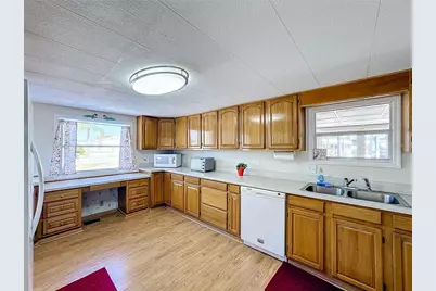 162 S Saint Thomas Circle, Apollo Beach, FL 33572 - Photo 11