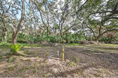8839 Richmond Street, Gibsonton, FL 33534 - Photo 23