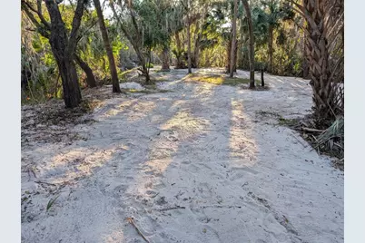 8839 Richmond Street, Gibsonton, FL 33534 - Photo 27