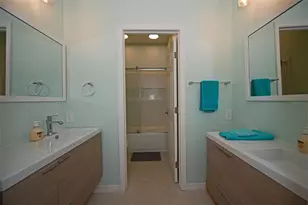 119 8th St E, Tierra Verde, FL 33715 - Photo 45