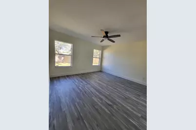 1302 E Annie Street, Tampa, FL 33612 - Photo 17