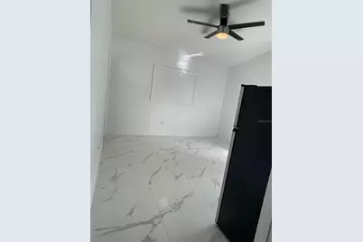 8601 Twin Lakes Boulevard, Tampa, FL 33614 - Photo 51