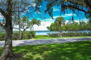 160 Bayshore Dr, Terra Ceia, FL 34250 - Photo 19