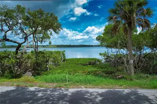 160 Bayshore Dr, Terra Ceia, FL 34250 - Photo 1