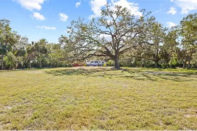 2312 W Shell Point Road, Ruskin, FL 33570 - Photo 21