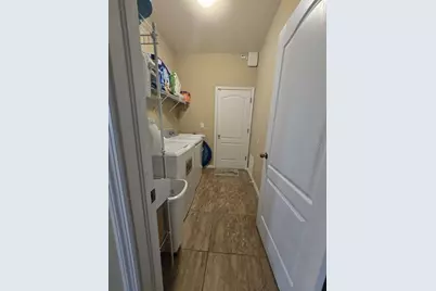 8451 Karpeal Drive, Sarasota, FL 34238 - Photo 15