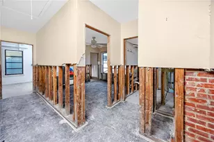 815 Lantana Ave, Clearwater Beach, FL 33767 - Photo 23