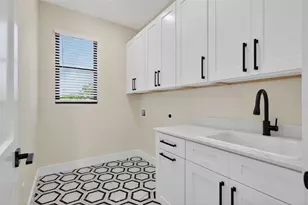 6266 4th Ave S, Saint Petersburg, FL 33707 - Photo 47