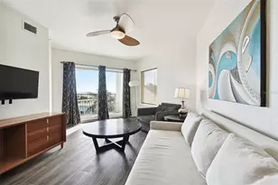 11605 Gulf Blvd, Treasure Island, FL 33706 - Photo 15