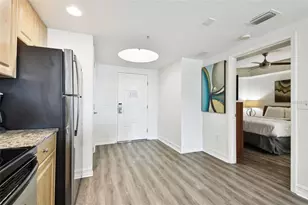 11605 Gulf Blvd, Treasure Island, FL 33706 - Photo 9