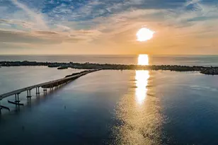 100 Bluff View Dr, Belleair Bluffs, FL 33770 - Photo 59