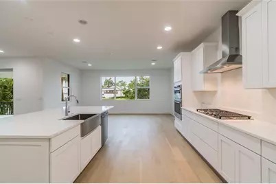 809 W Indiana Avenue, Tampa, FL 33603 - Photo 3