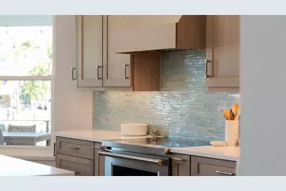 123 8th Street E, Tierra Verde, FL 33715 - Photo 15