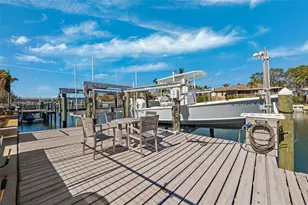 123 8th St E, Tierra Verde, FL 33715 - Photo 69