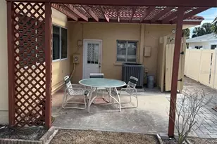 988 Bruce Ave, Clearwater Beach, FL 33767 - Photo 7