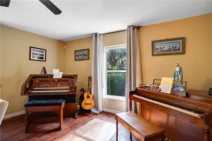 9703 33rd Ave E, Palmetto, FL 34221 - Photo 11