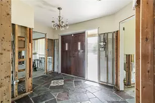 945 Bayshore Dr, Tarpon Springs, FL 34689 - Photo 19