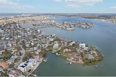 15825 Redington Drive, Redington Beach, FL 33708 - Photo 31