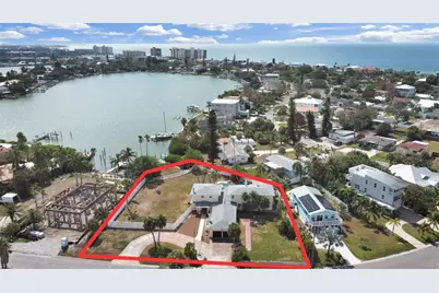 15825 Redington Drive, Redington Beach, FL 33708 - Photo 5
