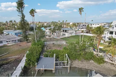15825 Redington Drive, Redington Beach, FL 33708 - Photo 29