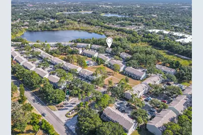 2432 Lake Woodberry Circle, Brandon, FL 33510 - Photo 31