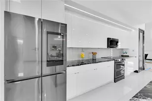 6524 6th Ave N, Saint Petersburg, FL 33710 - Photo 17