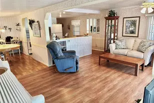 9790 66th St N, Pinellas Park, FL 33782 - Photo 3