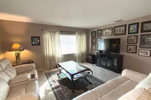 100 Bluff View Dr, Belleair Bluffs, FL 33770 - Photo 11