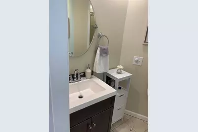 10138 N Lake Drive, Largo, FL 33773 - Photo 21