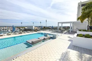 301 1st St S, Saint Petersburg, FL 33701 - Photo 7