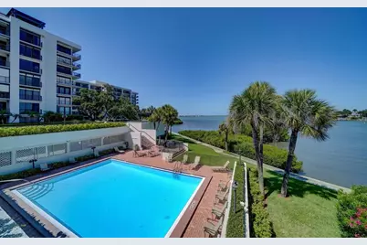 6 Belleview Boulevard #105, Belleair, FL 33756 - Photo 49