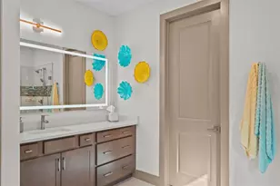 17702 Cresswind Ter, Bradenton, FL 34211 - Photo 21