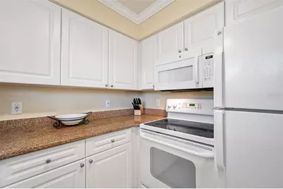 19417 Gulf Boulevard #C-211, Indian Shores, FL 33785 - Photo 9