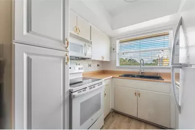 6250 7th Avenue W #6250, Bradenton, FL 34209 - Photo 9