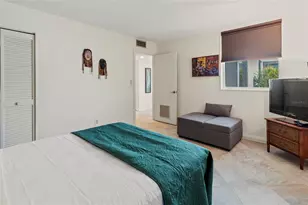 832 Bayport Wy, Longboat Key, FL 34228 - Photo 29