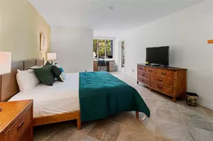 832 Bayport Wy, Longboat Key, FL 34228 - Photo 21