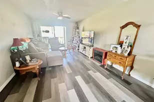 5207 Turquoise Ln, New Port Richey, FL 34652 - Photo 5