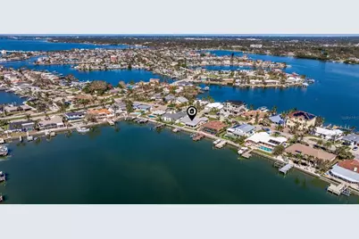 7874 9th Avenue S, Saint Petersburg, FL 33707 - Photo 9