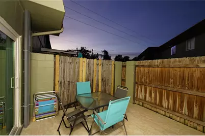 1330 70th Street N, Saint Petersburg, FL 33710 - Photo 29