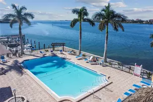 5200 Brittany Dr S, Saint Petersburg, FL 33715 - Photo 39